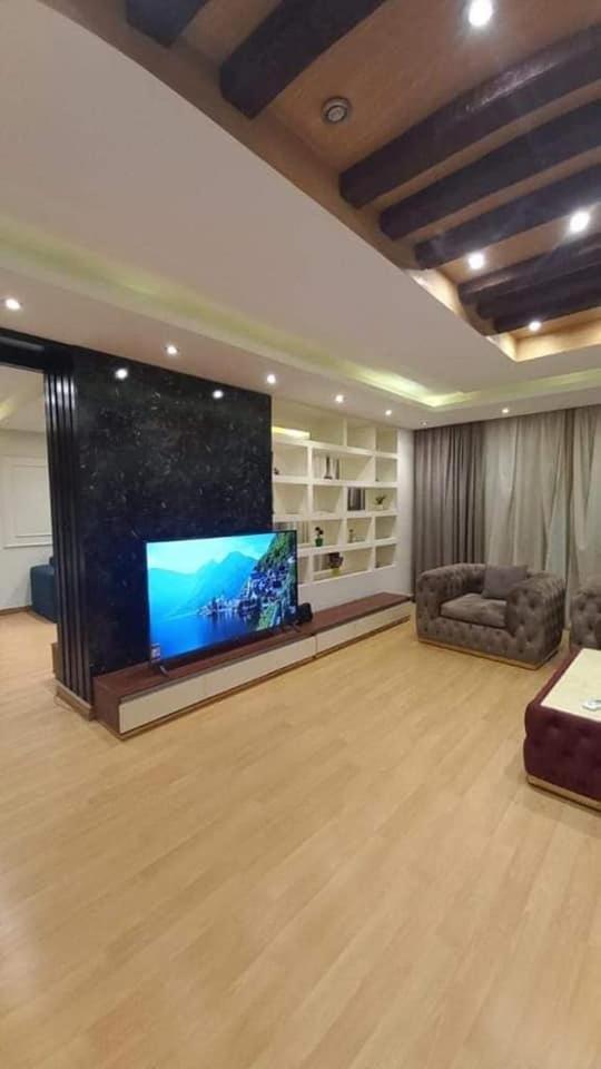 شقه سكنيه فندقيه مفروشه للايجار اليومي والمدد الطويله Appartement Le Caire
